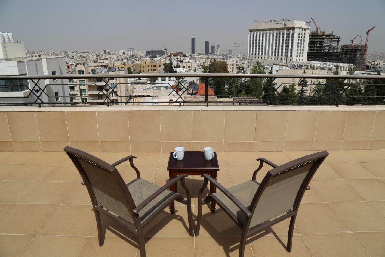 Gondola Hotel & Suites Amman Exterior photo