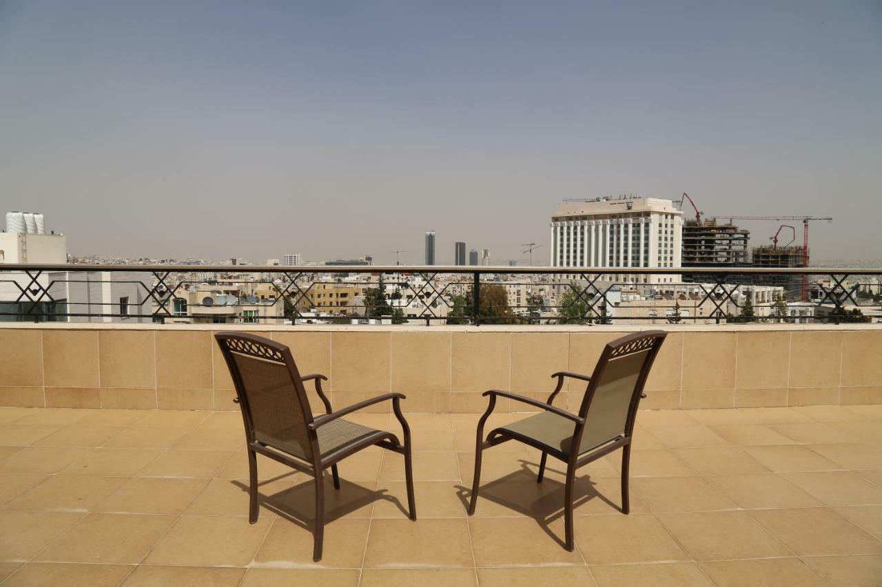 Gondola Hotel & Suites Amman Exterior photo