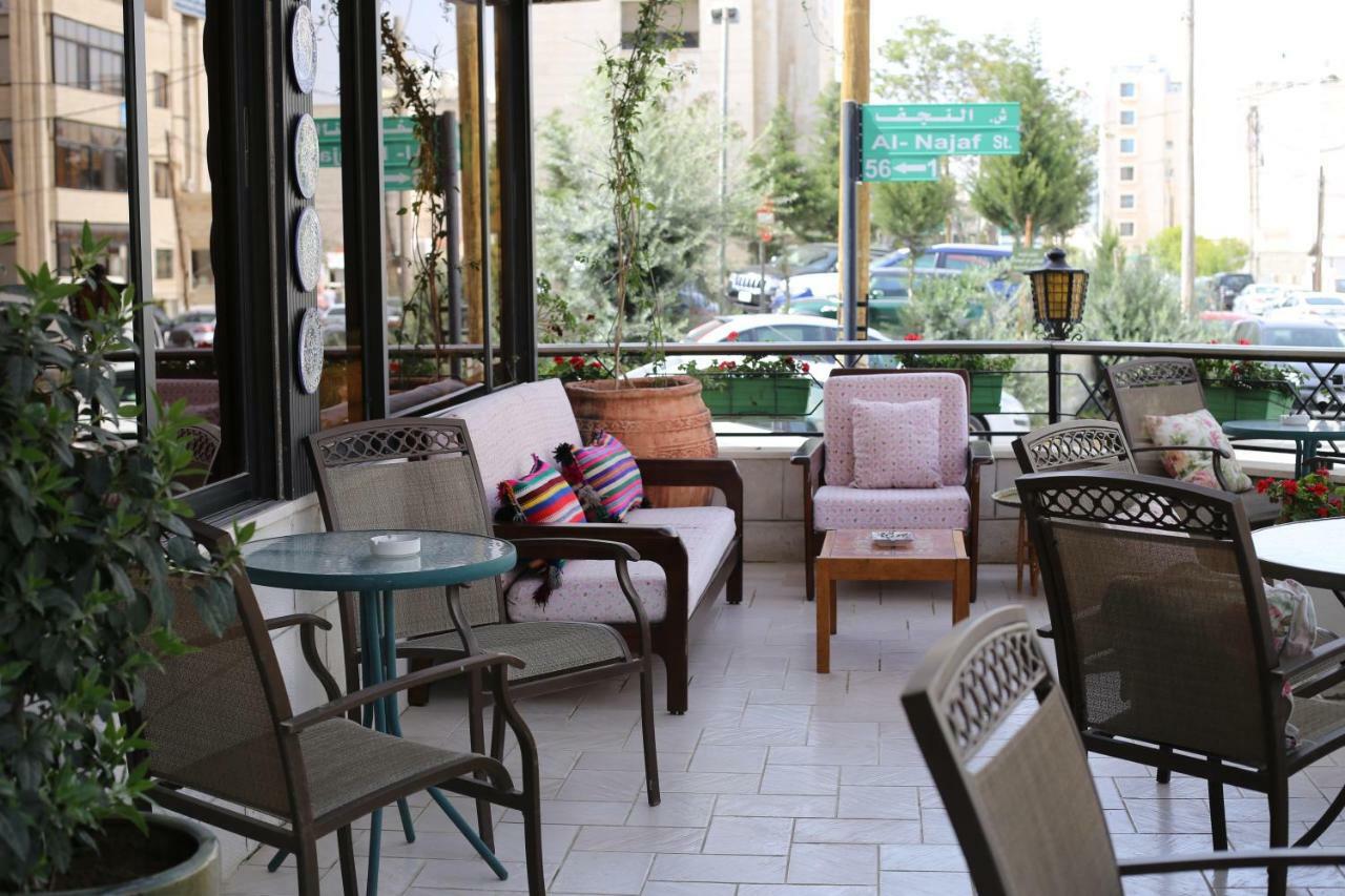 Gondola Hotel & Suites Amman Exterior photo